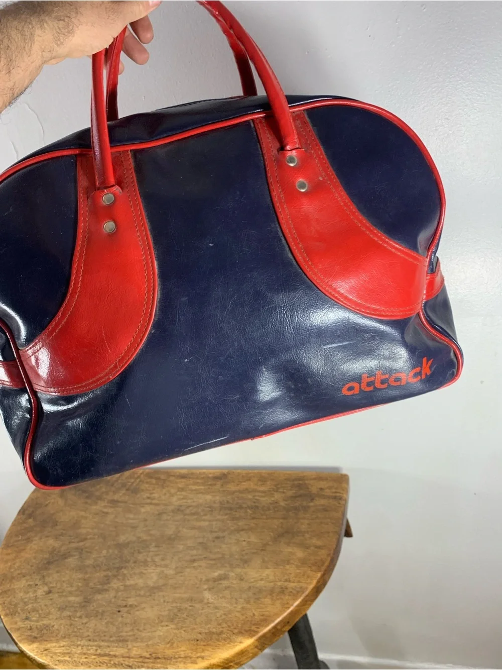 Large Vintage 70s gym soorts bag , weekender bowling duffle bag, unisex - Picture 7 of 13